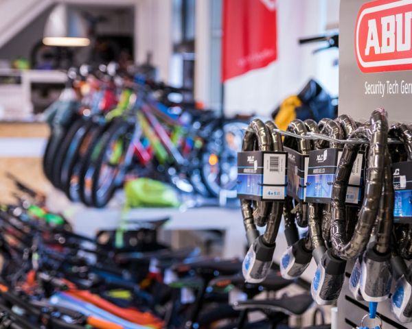 JuMa Zweiräder Glattbach Aschaffenburg - Zubehör und Accessoires für sich und Ihr Rad.