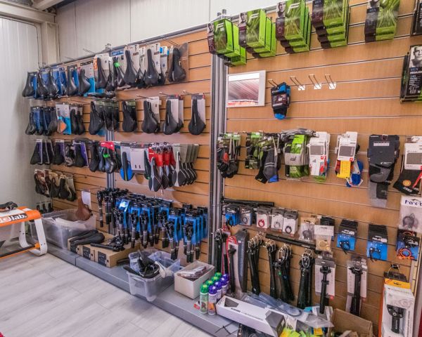 JuMa Zweir&auml;der Glattbach Aschaffenburg - Zubeh&ouml;r und Accessoires f&uuml;r sich und Ihr Rad.